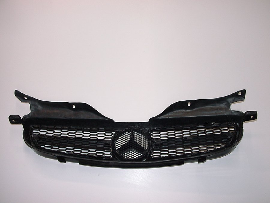01_Sportgrill_SLK_R170_schwarz_goeckel_08_.jpg
